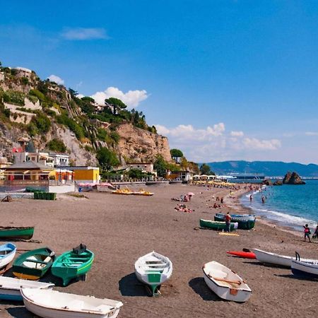 Holiday House Il Castello Di Anna Apartment Vietri Bagian luar foto