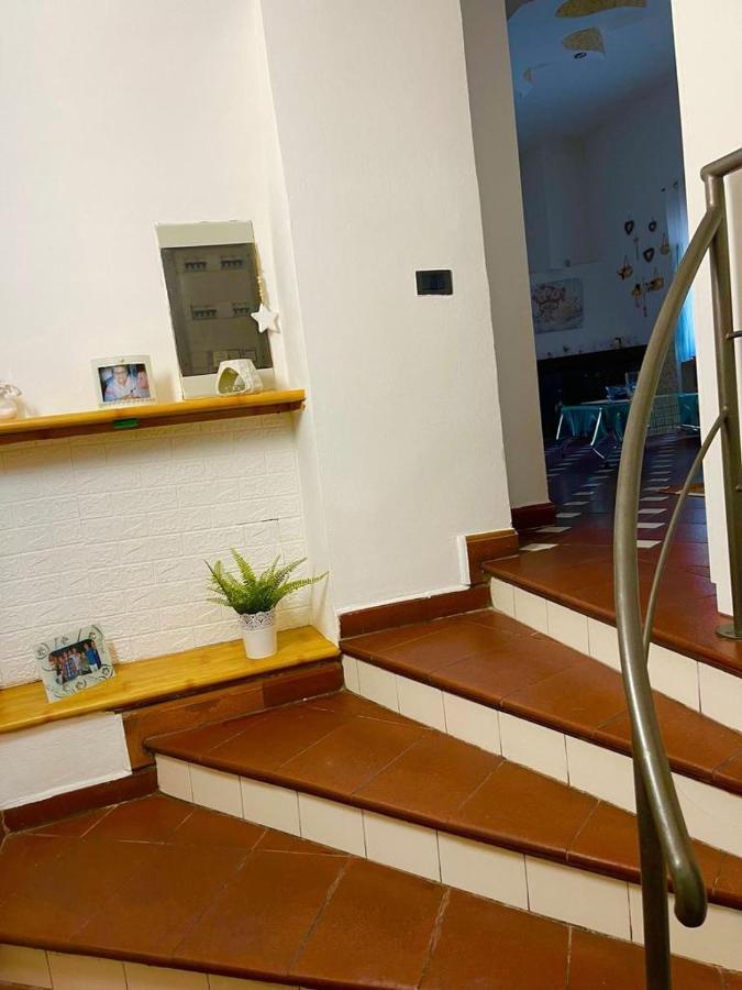 Holiday House Il Castello Di Anna Apartment Vietri Bagian luar foto