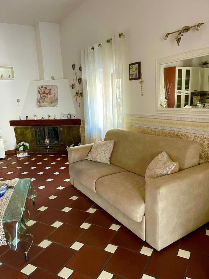 Holiday House Il Castello Di Anna Apartment Vietri Bagian luar foto