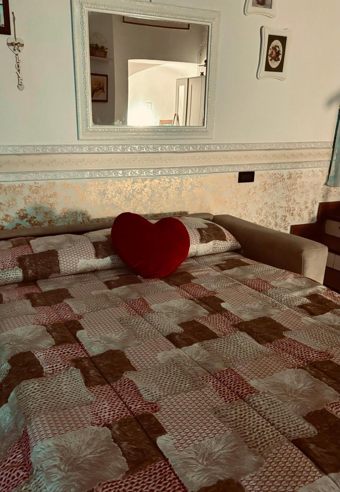 Holiday House Il Castello Di Anna Apartment Vietri Bagian luar foto