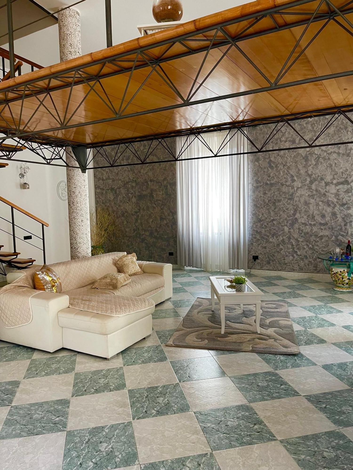 Holiday House Il Castello Di Anna Apartment Vietri Bagian luar foto